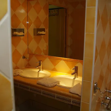 Residence Le Saint Victor Fontvieille Room photo