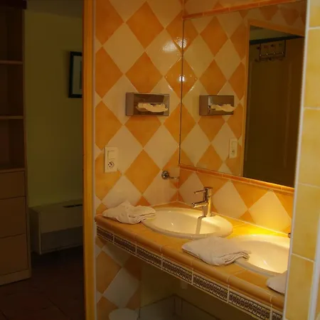 Residence Le Saint Victor Fontvieille Exterior photo